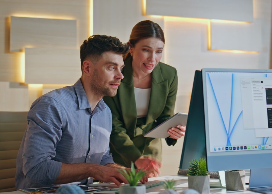 Maestrate designers at work